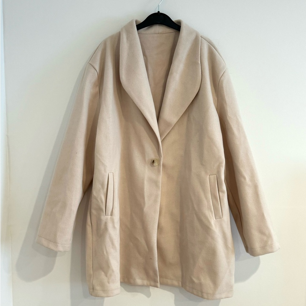 Women’s Creme Long Fall Jacket Size XXL